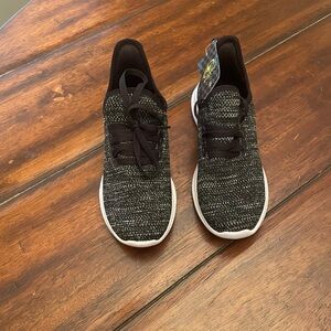 NWT Tennis Shoes